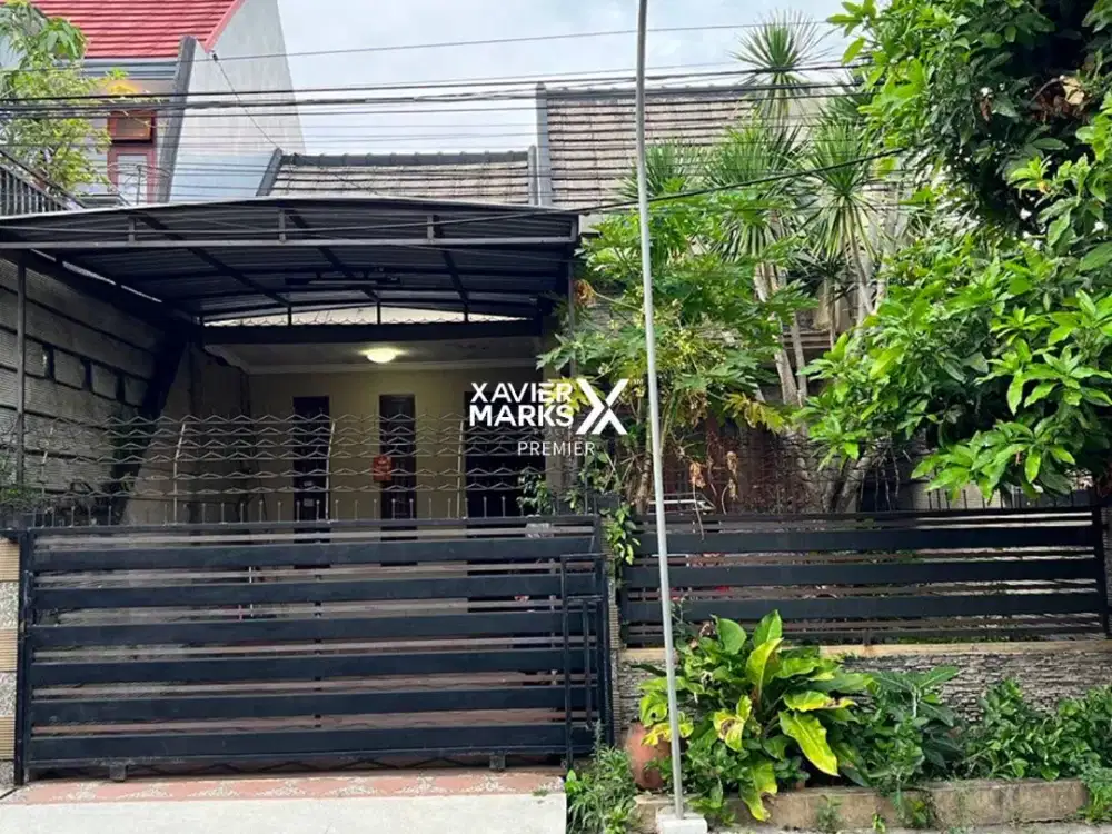DIJUAL Rumah Terawat 2Lt Dg Fasilitas Gudang Siap Huni Lingkungan Aman One Gate System Selangkah ke Raya Suhat dan Kampus UB Di Jalan Papa-papa