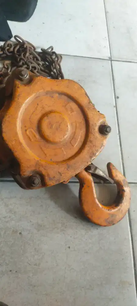 Sewa takl atau katrol  2 ton