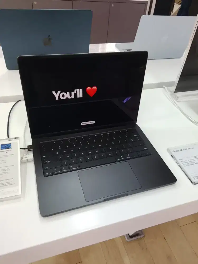 Promo cicilan macbook pro