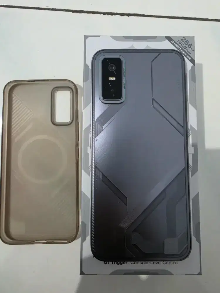 Di jual infinix gt 30 pro masih mulus sangat.
