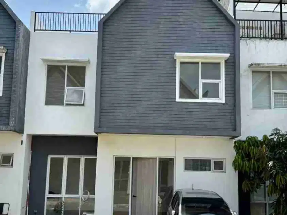 Rumah 2.5 Lantai SHM Jual Cepat Mepet NJOP Dekat Villa Dago Serpong