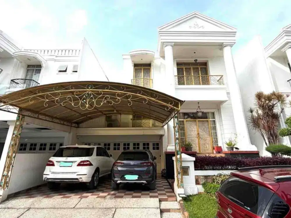 Di jual Rumah si kenari hijau raya pik luas 13x25 6 kamar tidur 325 m2 semi furnish ada kolam kecil dekat pintu toll dan mall pik avenue di Kenari hijau raya Pantai Indah Kapuk Jakarta Utara