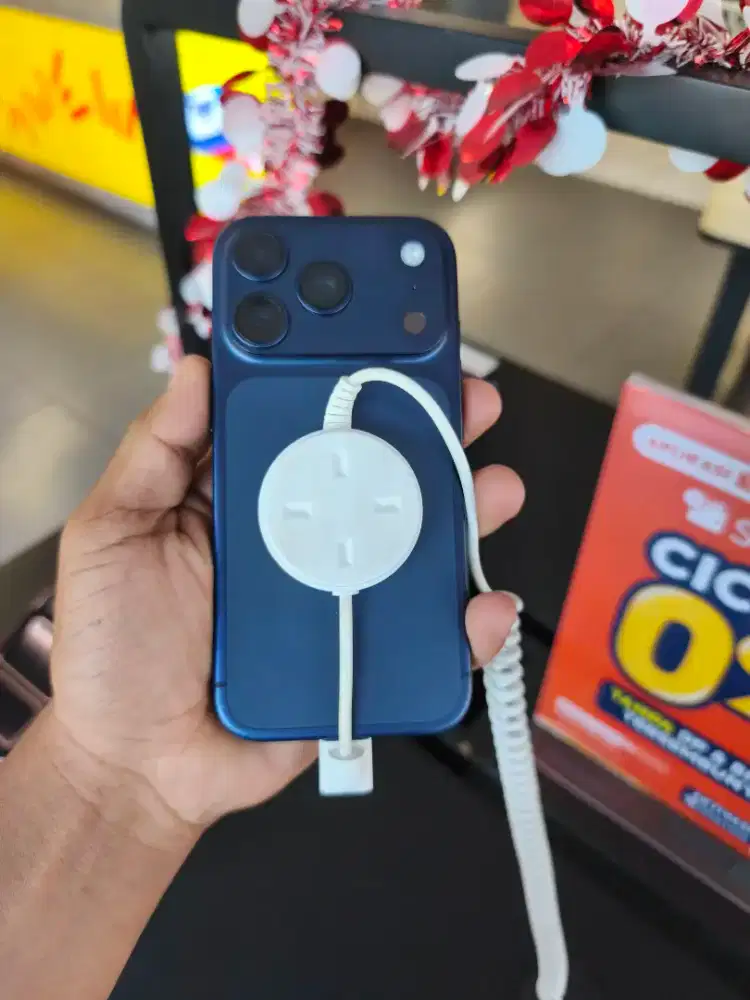 IPHONE 17 PRO MAX 256GB CICILAN 2.020.000 TENOR 12 BULAN PAKE KTP SAJA