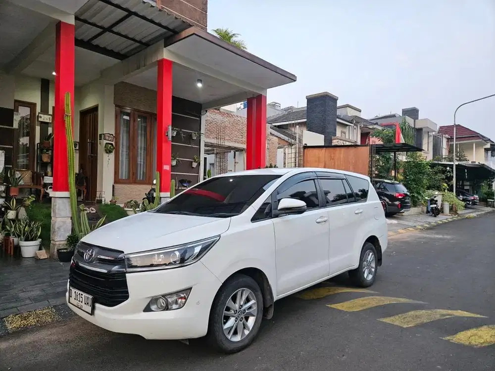 TOYOTA INNOVA REBORN 2.4 V AT DIESEL