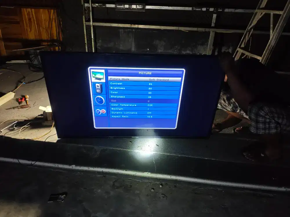 politron 50 inch