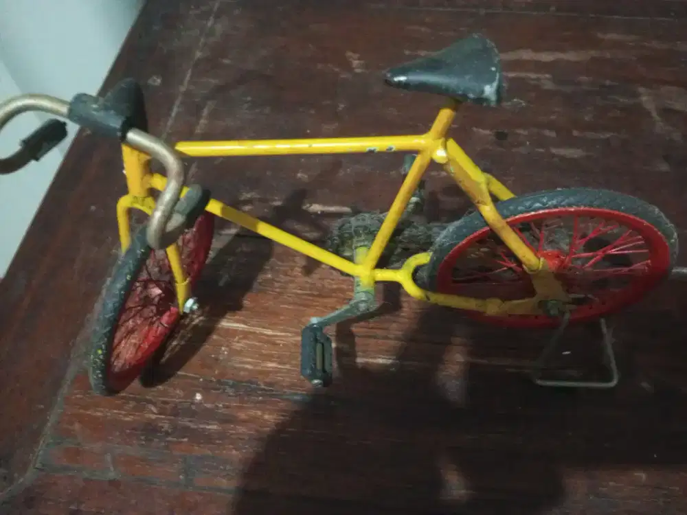 Miniatur sepeda balap