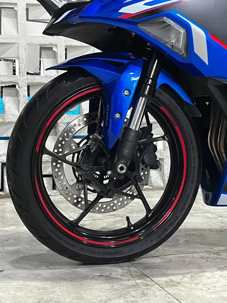 Stok Terbatas!!Kawasaki ZX25R ABS th 2024 - Ayu Mustika
