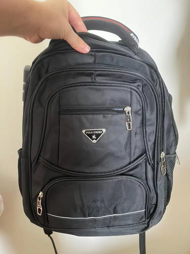 Backpack polo hitam