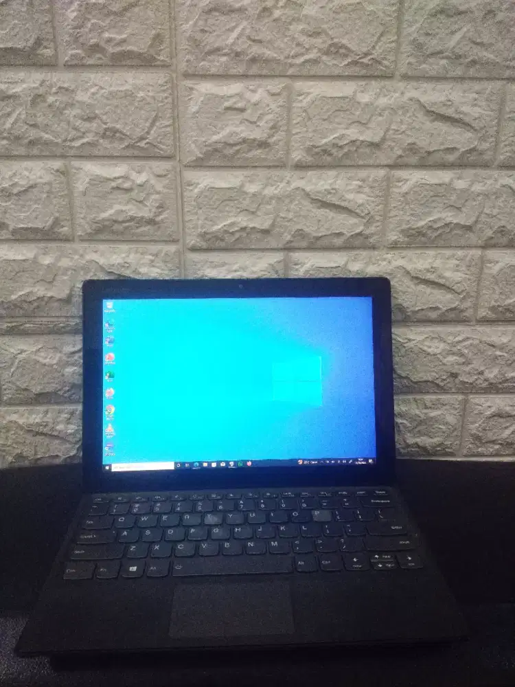 bu jual Lenovo MIIX 520 i5gen8 8gb/256gb