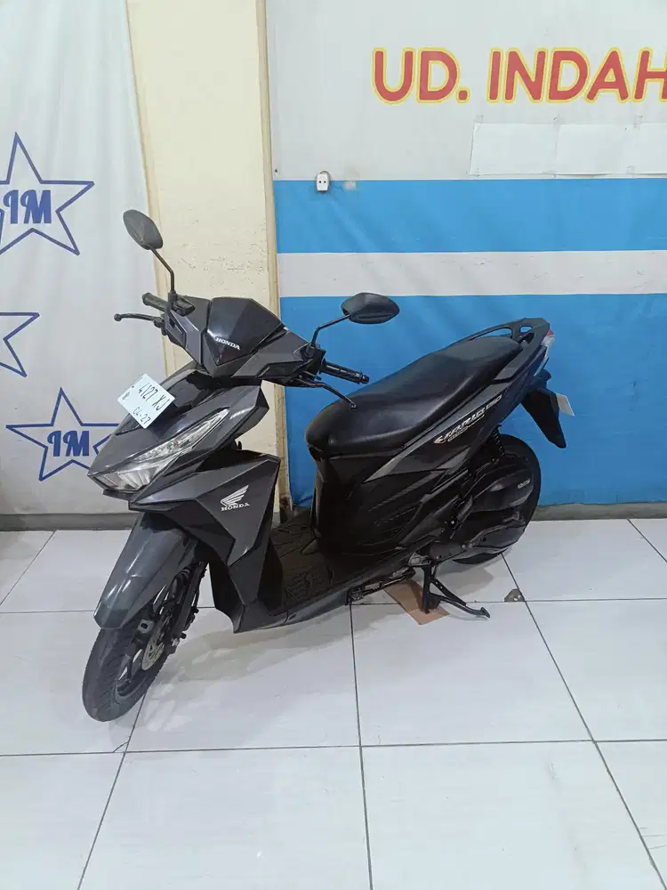 HONDA VARIO ESP CBS ISS EXCLSV FI ECO 150 2017 BISA KREDIT DP 0