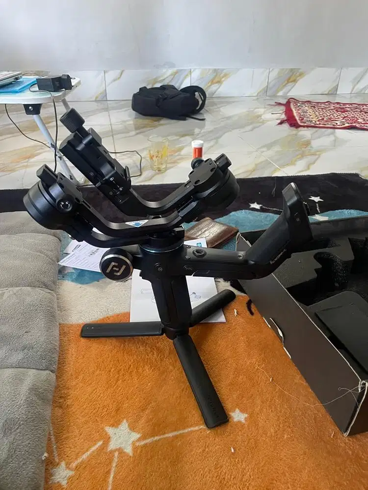 DIJUAL GIMBAL MEREK FeiyuTech
