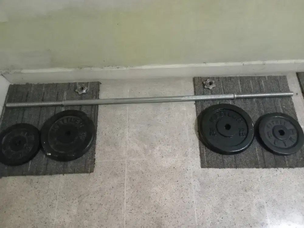 Barbell Set Bekas pemakaian pribadi