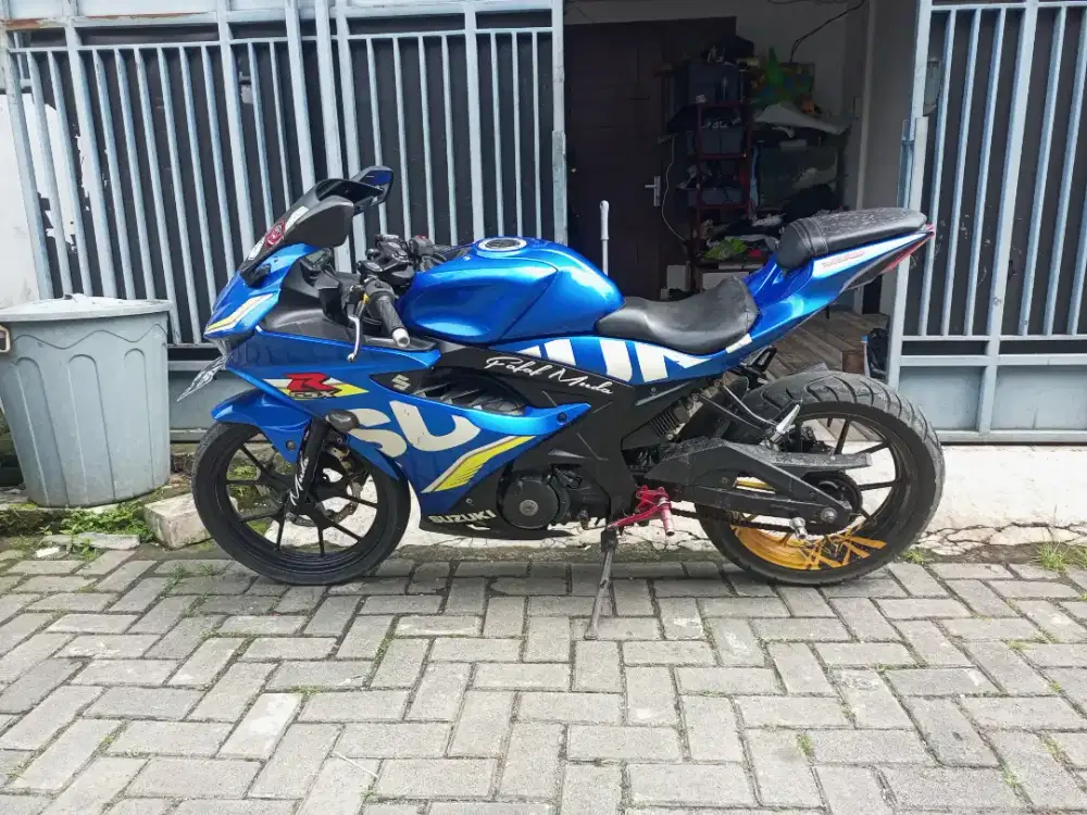 GSX R 150 bisa TT matic Nmax)Vcx