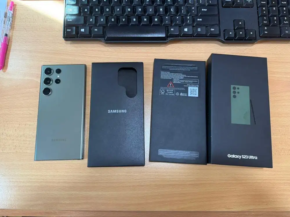Samsung galaxy S23 ultra 256gb green ex SEIN