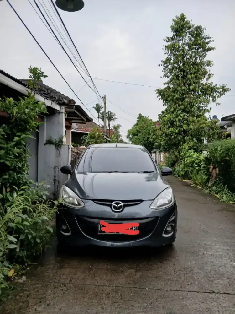 Mazda 2 matic 2010 mulus
