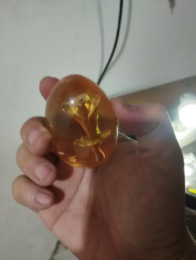 batu kecubung isi bunga
