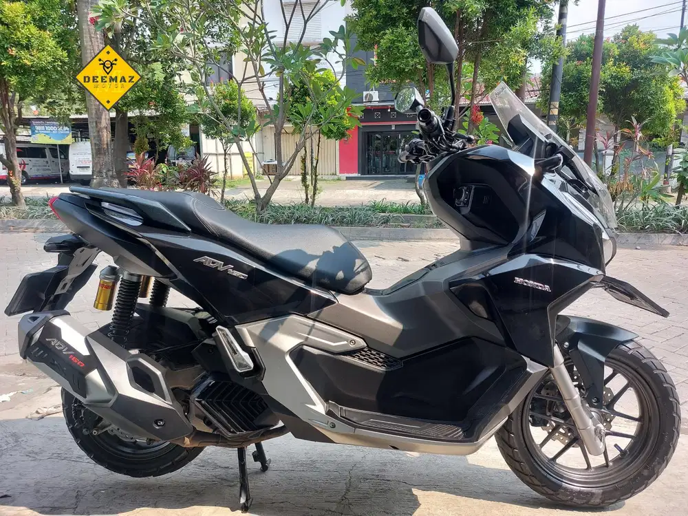 Angsuran Ringan‼️ ADV 160 CBS Hitam 2025 Cash, Kredit & Tukar Tambah