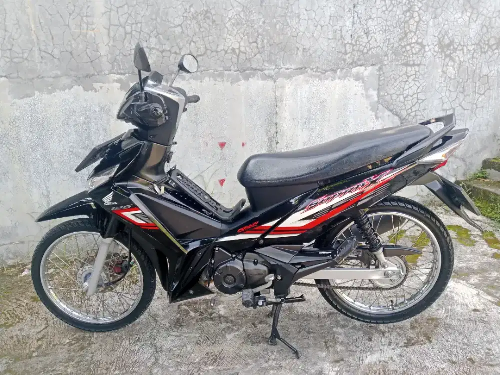 Supra 125 2022 bagus
