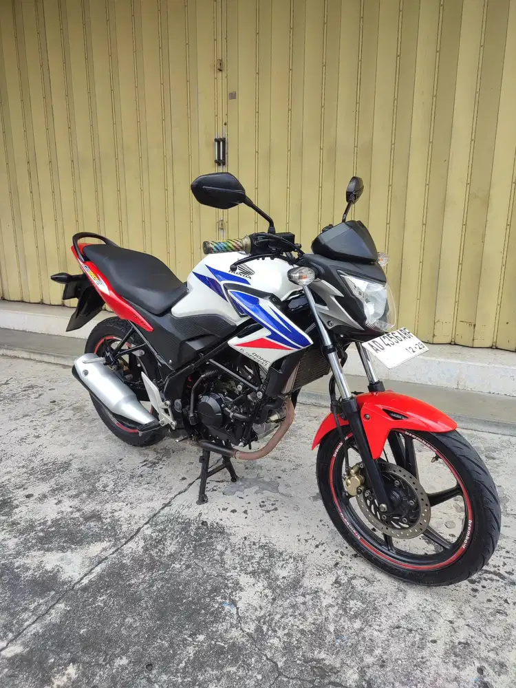 Honda CB150R 2014