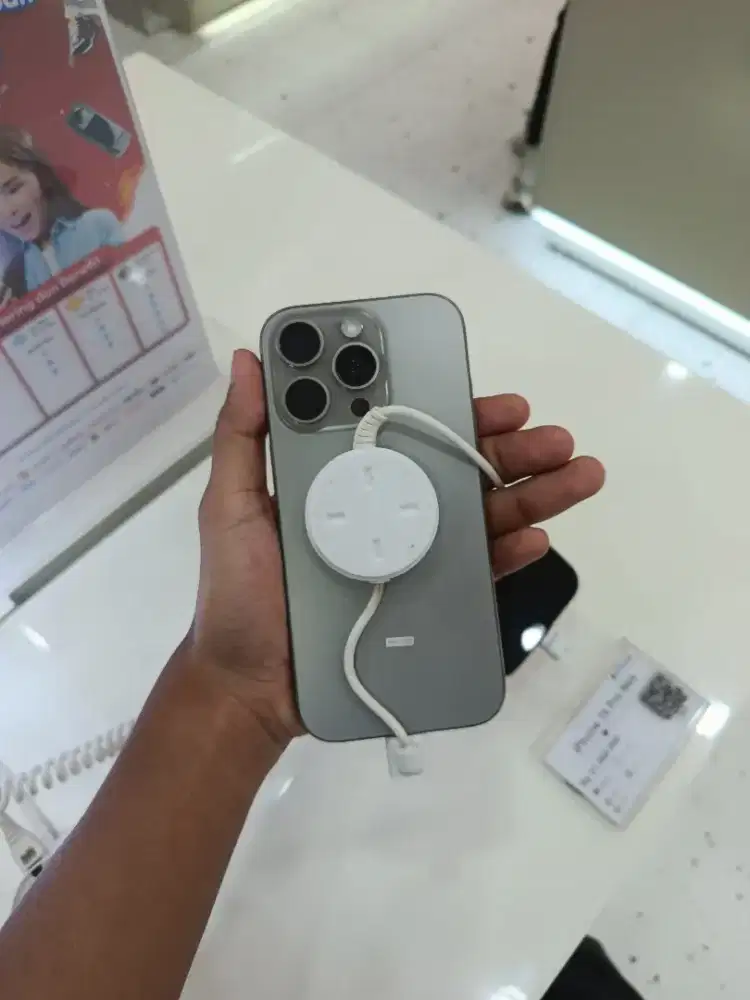 IPHONE 16 PRO SERIES
