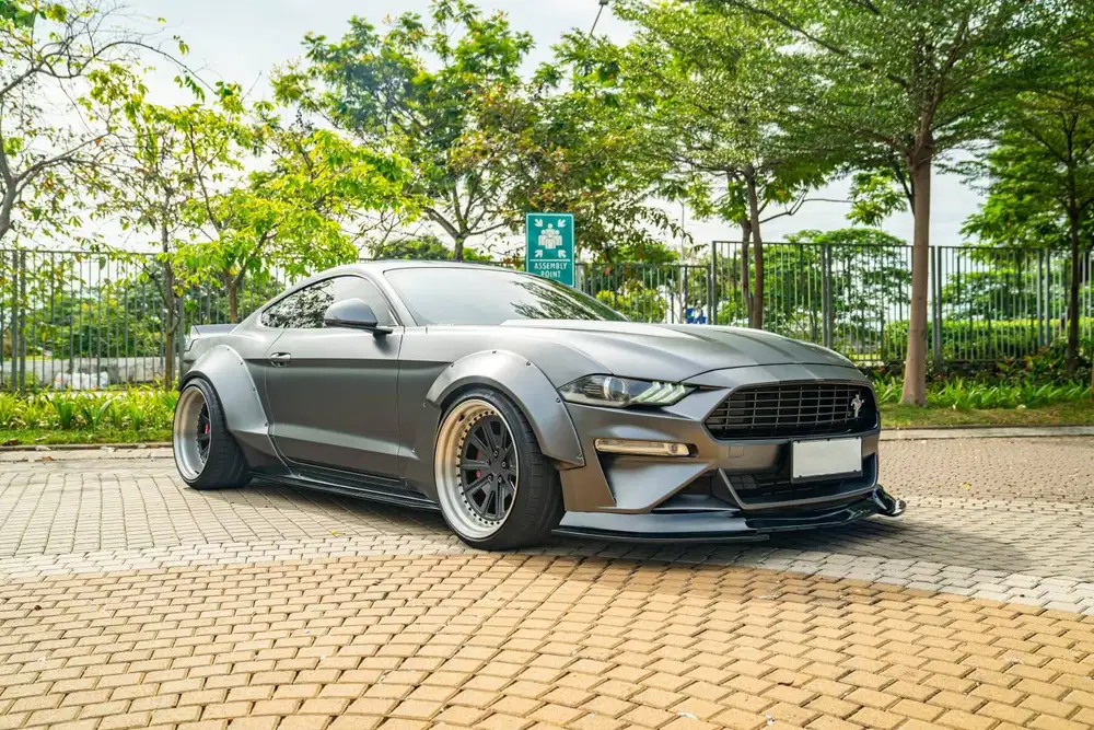 Mustang High Performance 2.3 2021 Abu - abu Grey 2020 2022 Mustang