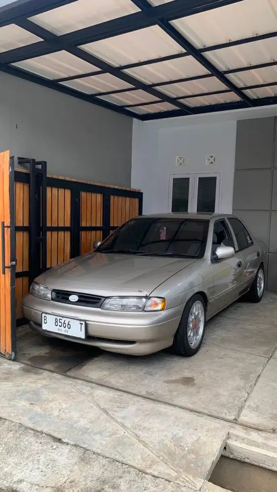 Timor DOHC 2000 Bensin