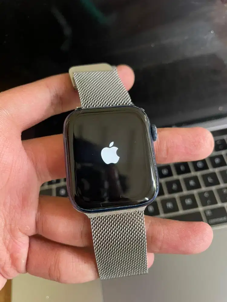 Iwatch Apple watch Series 6 44mm Biru mulus Ex inter