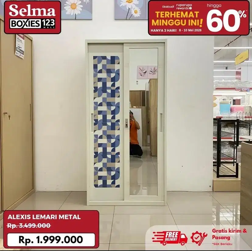 Lemari besi pintu geser minimalis