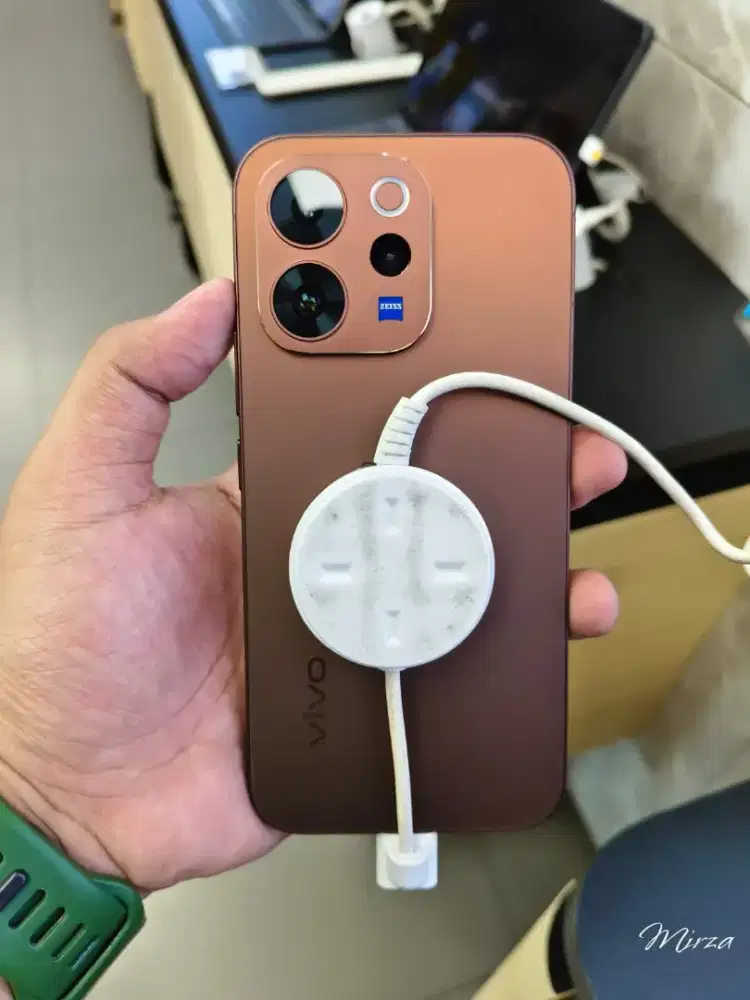 VIVO V70 5G CICILAN FREE 2X ANGSURAN TENOR 12 BULAN DENGAN KTP SAJA