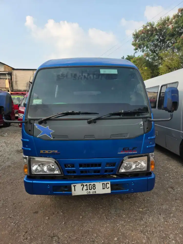 ISUZU MINIBUS NHR 55 THN 2011