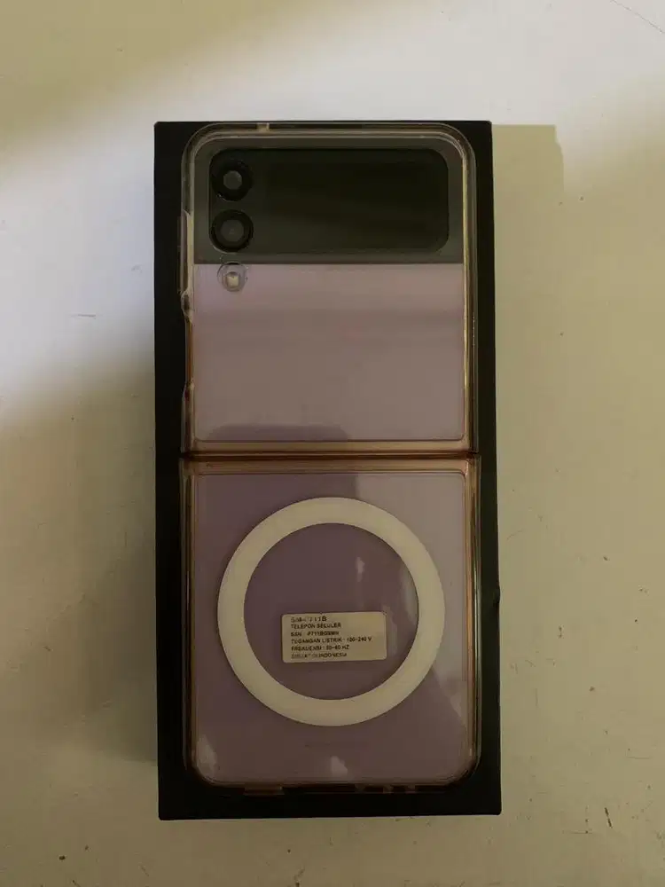 Samsung Z FLIPP 3  8/256 GB