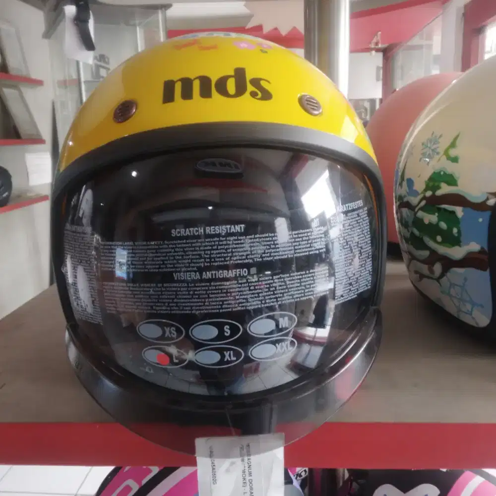 Helm anak mds dora emon