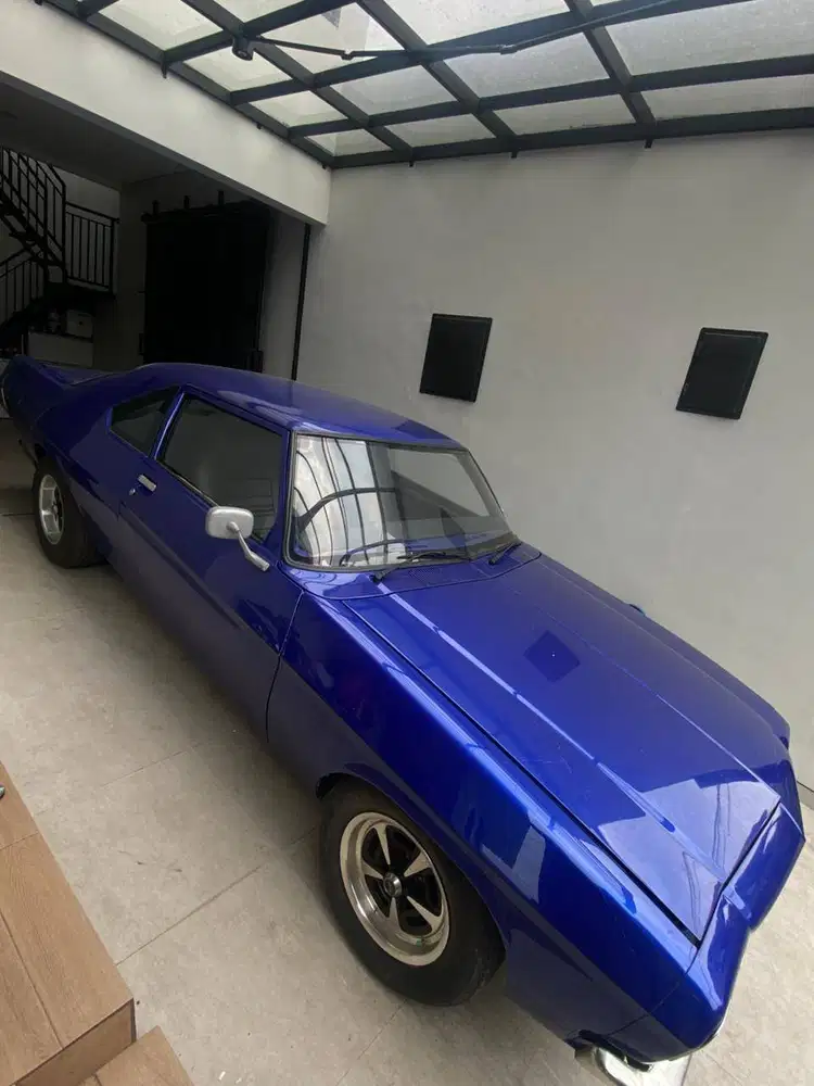 Holden Premier custom dua pintu 1972 Biru Blue 1971 1973 HoldenPremier