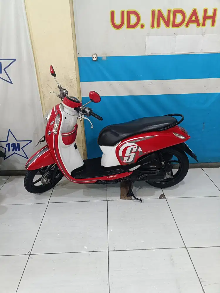 Honda SCOOPY ESP SPORTY FI ECO 2016 BISA NEGO TIDAK BISA KREDIT