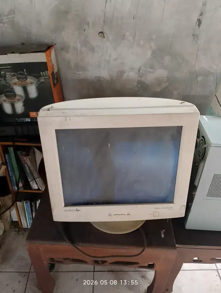 Monitor tabung samsung