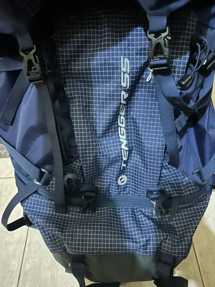 Tas carrier/ gunung/ hiking