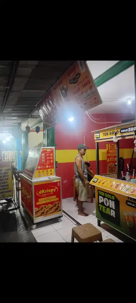 DIJUAL BOOTH CHICKEN DAN ES TEH SOLO