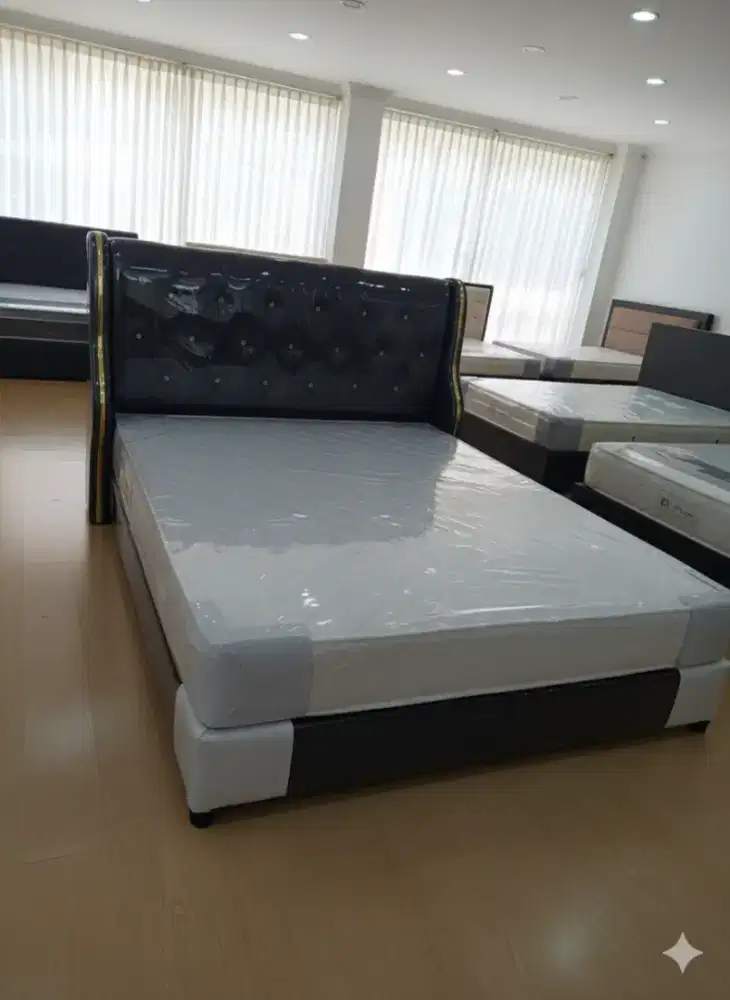 Jual Lengkap Kasur Seken Full busa latex DiBatam