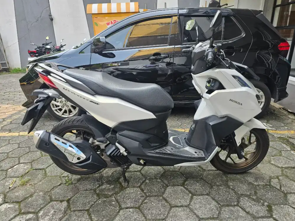 VARIO 160 CBS TAHUN 2025
