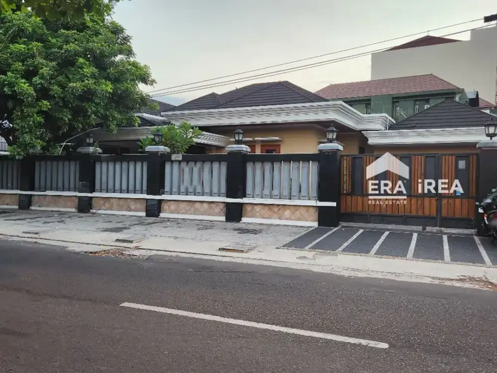 RUMAH DISEWAKAN DI SOLO DEKAT STDION SRIWEDARI