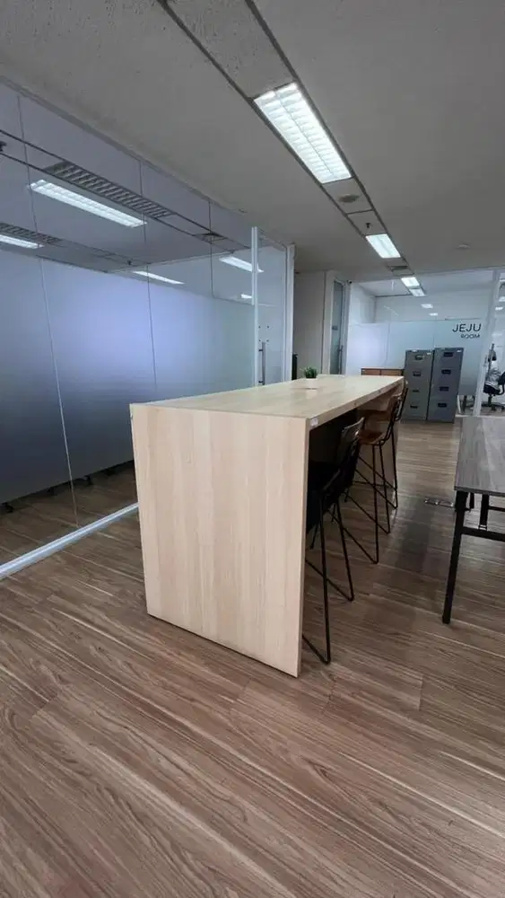 Meja Bar Kantor