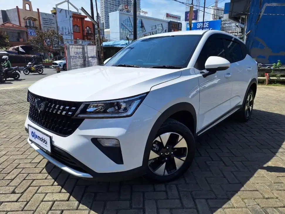 DP RENDAH Wuling Alvez 1.5 CE Bensin-AT 2025 RYGS