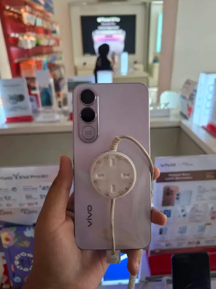Handphone vivo V70FE