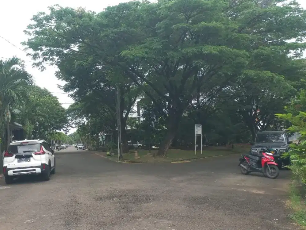Dijual rumah bagus dgn kelebihan tanah samping di Cluster Harmoni