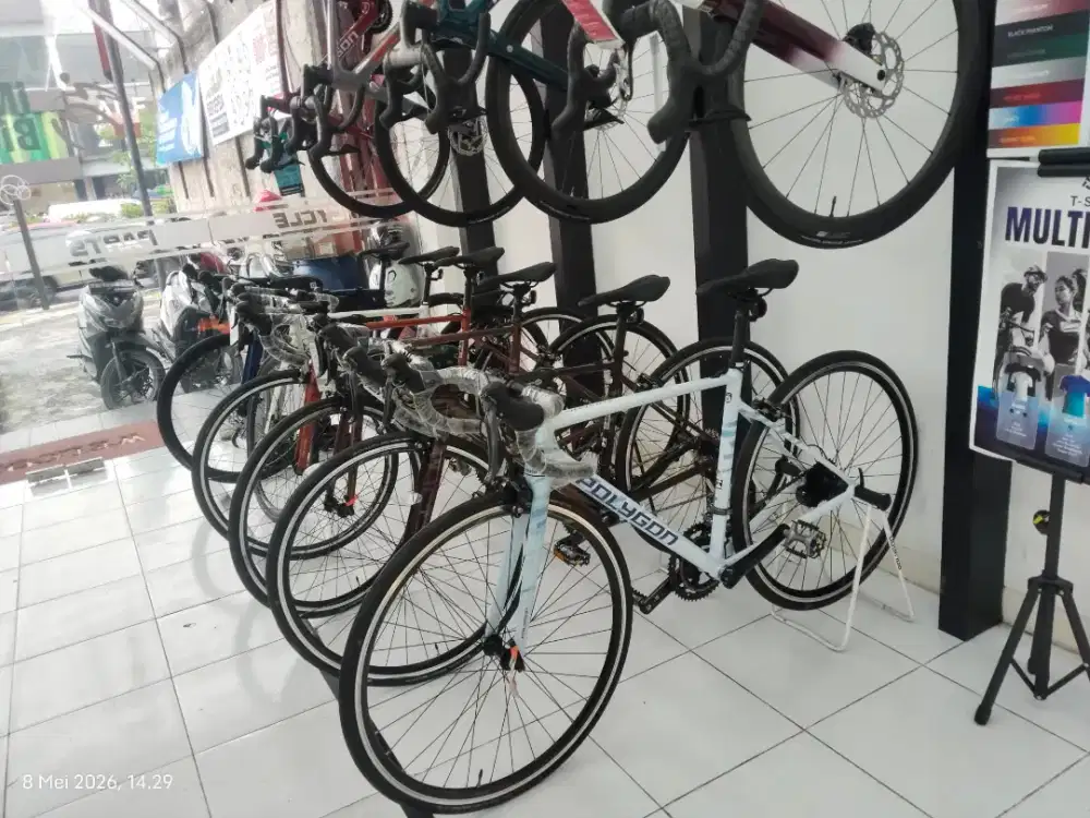 Sepeda Road Bike resmi. Cicilan tanpa DP, Syarat Cukup KTP saja.