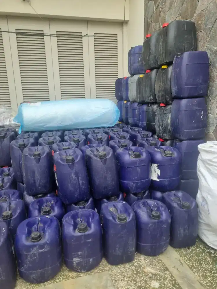 JUAL JERIGEN 35 LITER MURAH BISA KAMI CUCI DULU