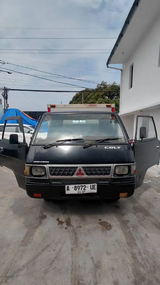 Mitsubishi L300 2016 Hitam - Surat Lengkap, Pajak Panjang