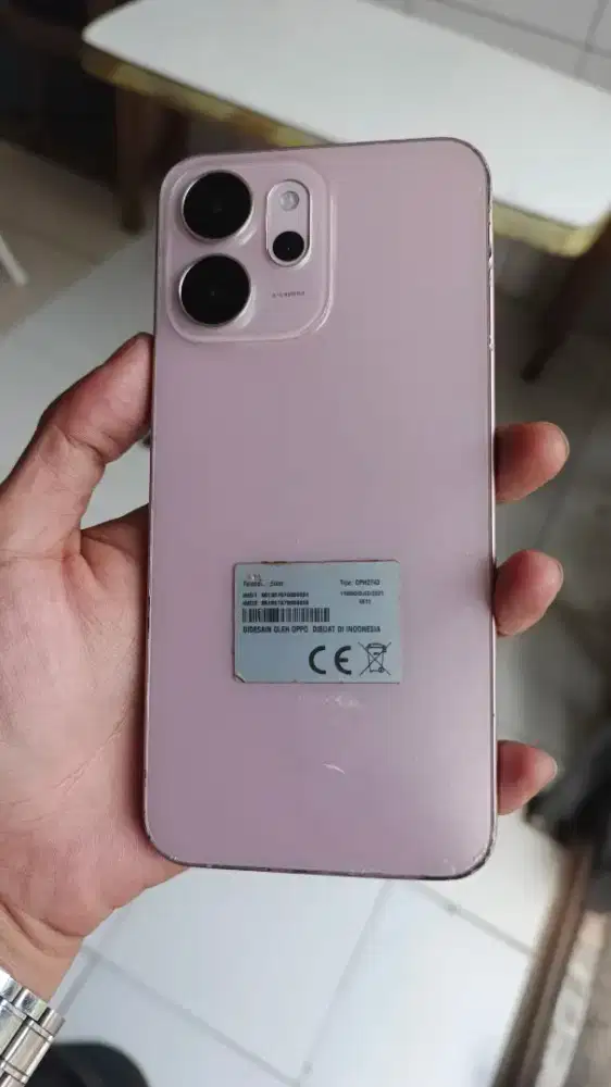 Oppo reno 14F 12/256gb.
