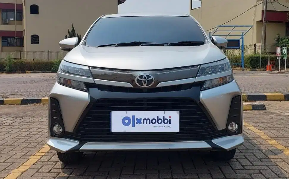TDP 9,JT, Toyota Avanza 1.5 Veloz Bensin-AT Silver 2019