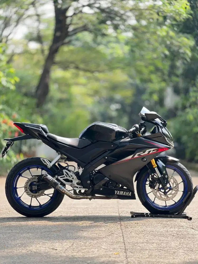 YAMAHA R15 V3 HITAM 2020 PAJAK HIDUP SIAP GAS JAUH
